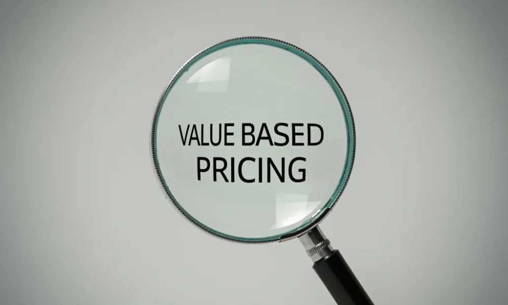 A balanced scale representing the logic of Value based pricing